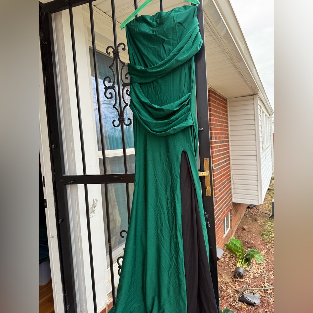 JESSICA ANGEL DRESS Let the graceful silhouette and attention - Picture 6 of 12